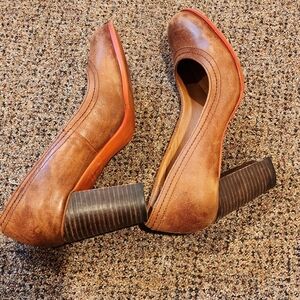 Lucky Brand Block Heel Leather Pumps